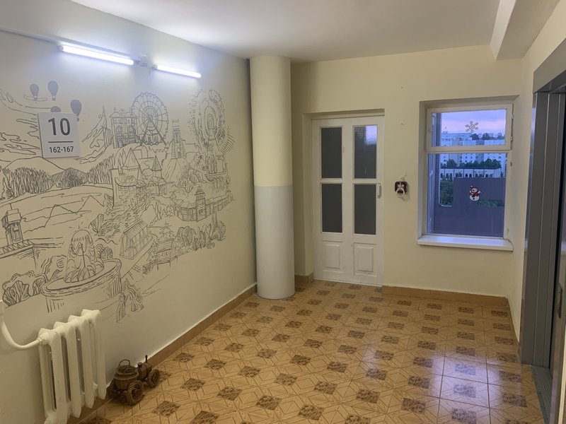 ремонт холів